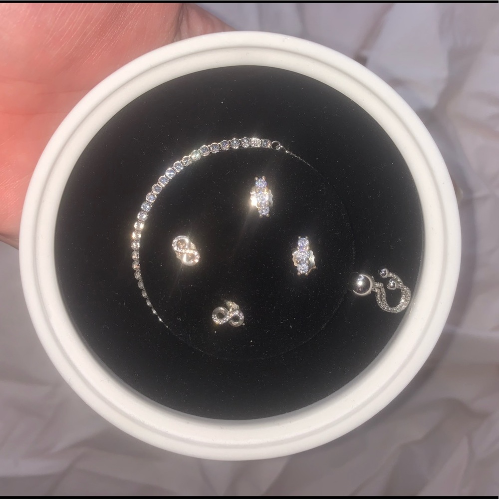 Pandora Sparkling Elegance Jewelry Set